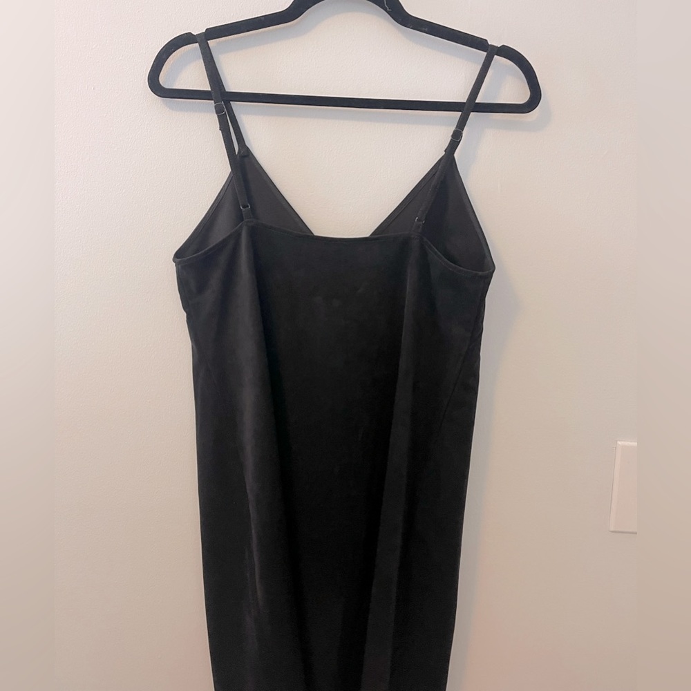 Aritzia Wilfred SUEDE Vivienne spaghetti strap Vegan Suede Dress in Black - S - Picture 6 of 12